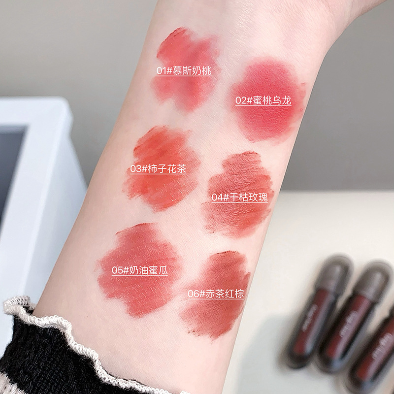 Gege bear crepúsculo veludo niebla lipstick mate niebla densa no es fácil de descolorar blanco otoño invierno esmalte labial transfronterizo