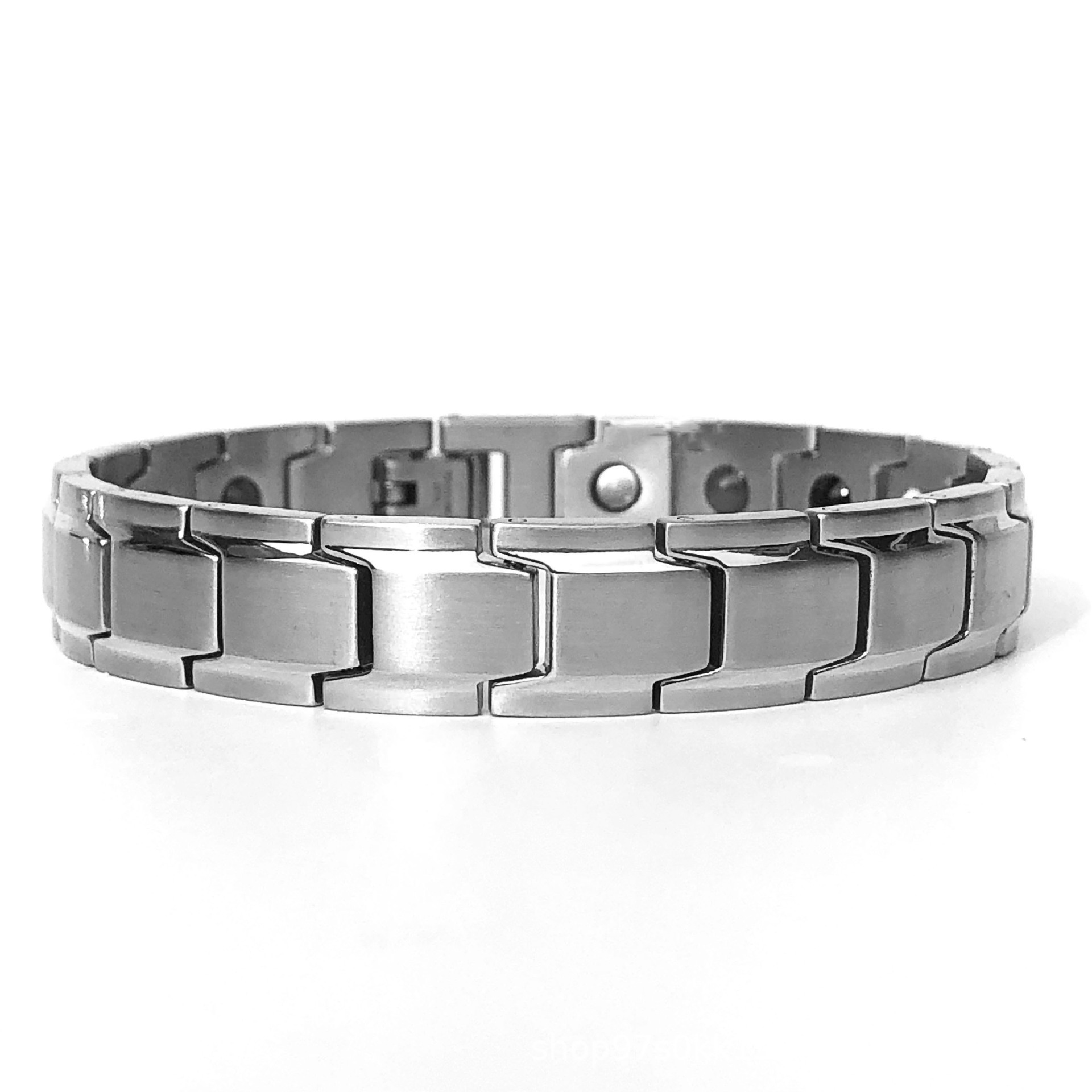 Suministradas directamente por el fabricante, pulseras de acero inoxidable, pulseras biseladas negras y doradas, pulseras magnéticas, pulseras minimalistas de salud y bienestar.