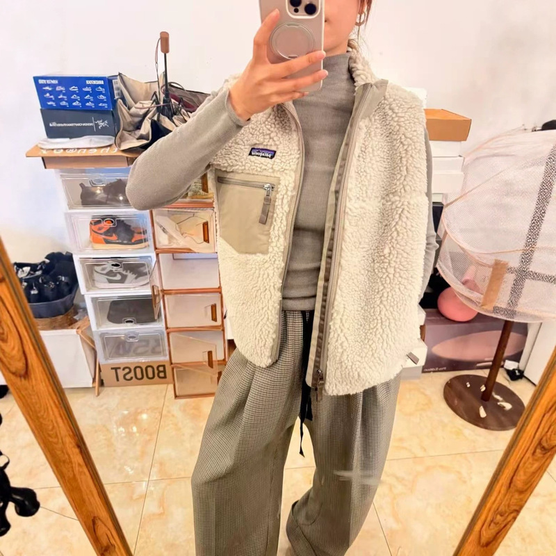 G-Dragon's Same Style P@Ta Retro-X Classic Fleece Warm Lamb Wool Stand Collar Vest for Men and Women
