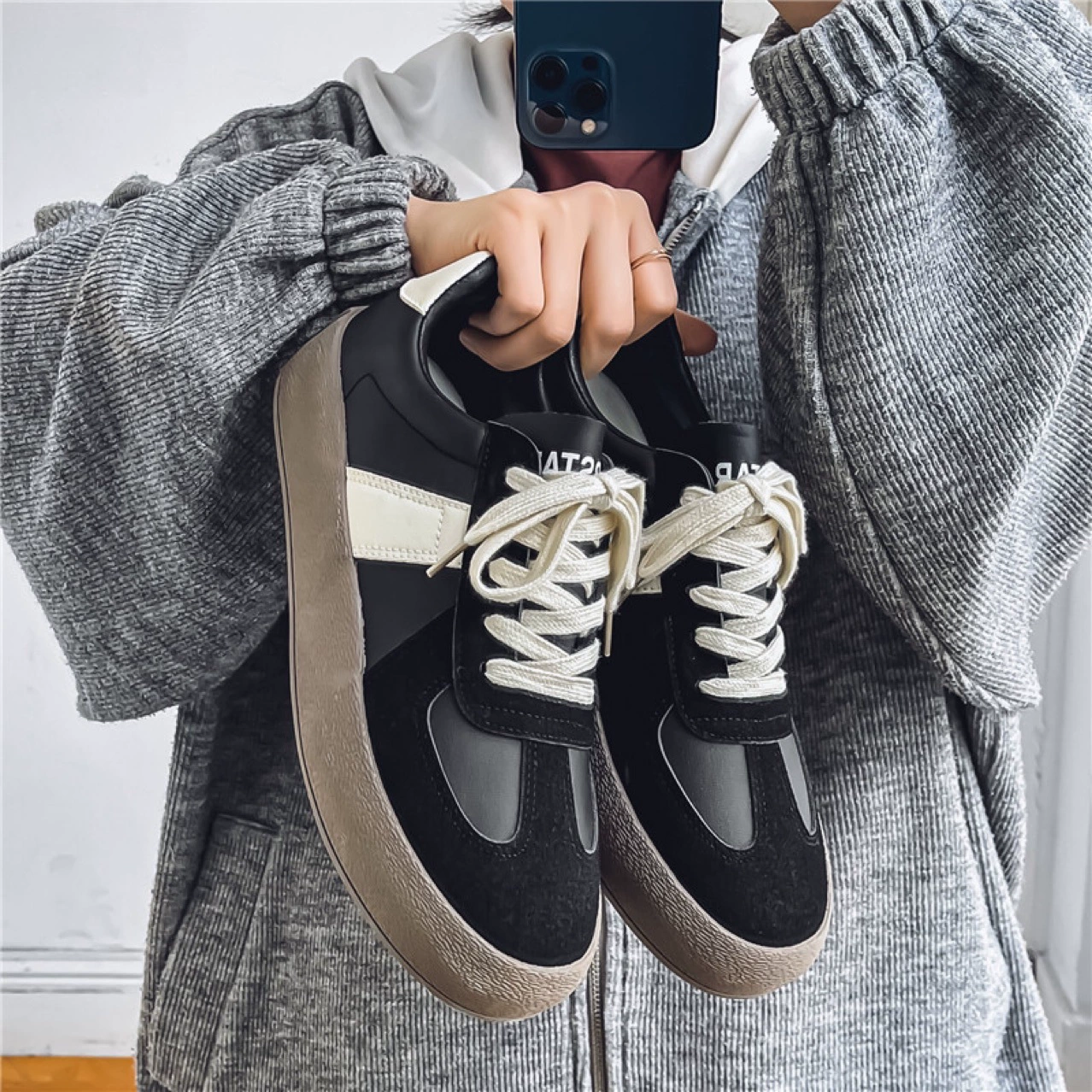 Весенняя моральная обувь Мужская японская ретро 2025 Кожаная лапша Студенческая улица тренд дикие туфли для отдыха на толстой подошве 7978