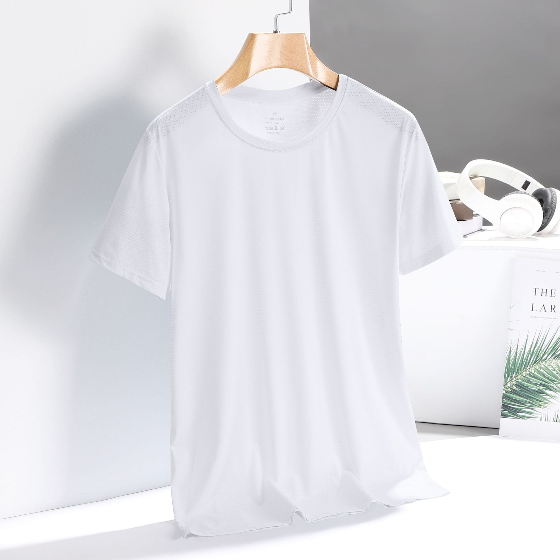 Verano transpirable cuello redondo deportes al aire libre Seda de hielo Aire acondicionado de secado rápido Camiseta de manga corta para hombres y mujeres camiseta de talla grande fábrica al por mayor