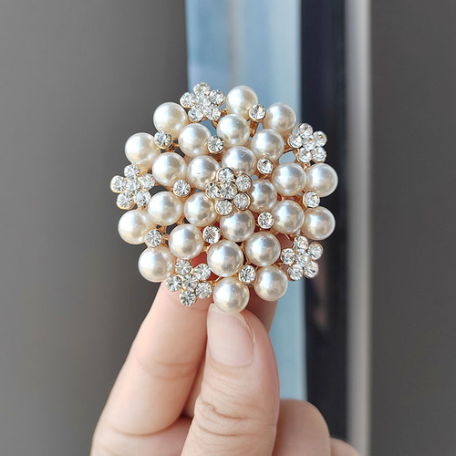 Large pearl brooch, diamond brooch, high-end lapel pin, clothing accessories, sunflower silk scarf buckle, foreign trade source