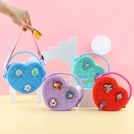 零钱包;钥匙扣;绕线器