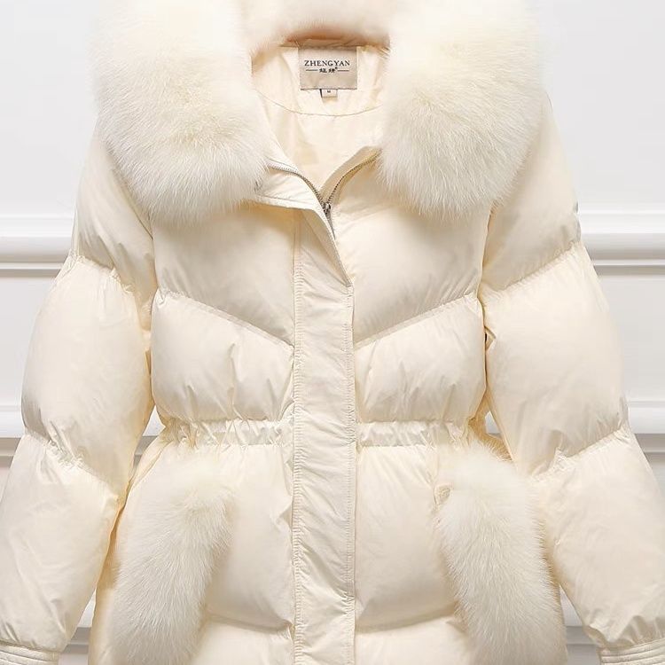 冬季女士新款羽绒服加厚绒显瘦韩版收腰狐狸真毛领外套