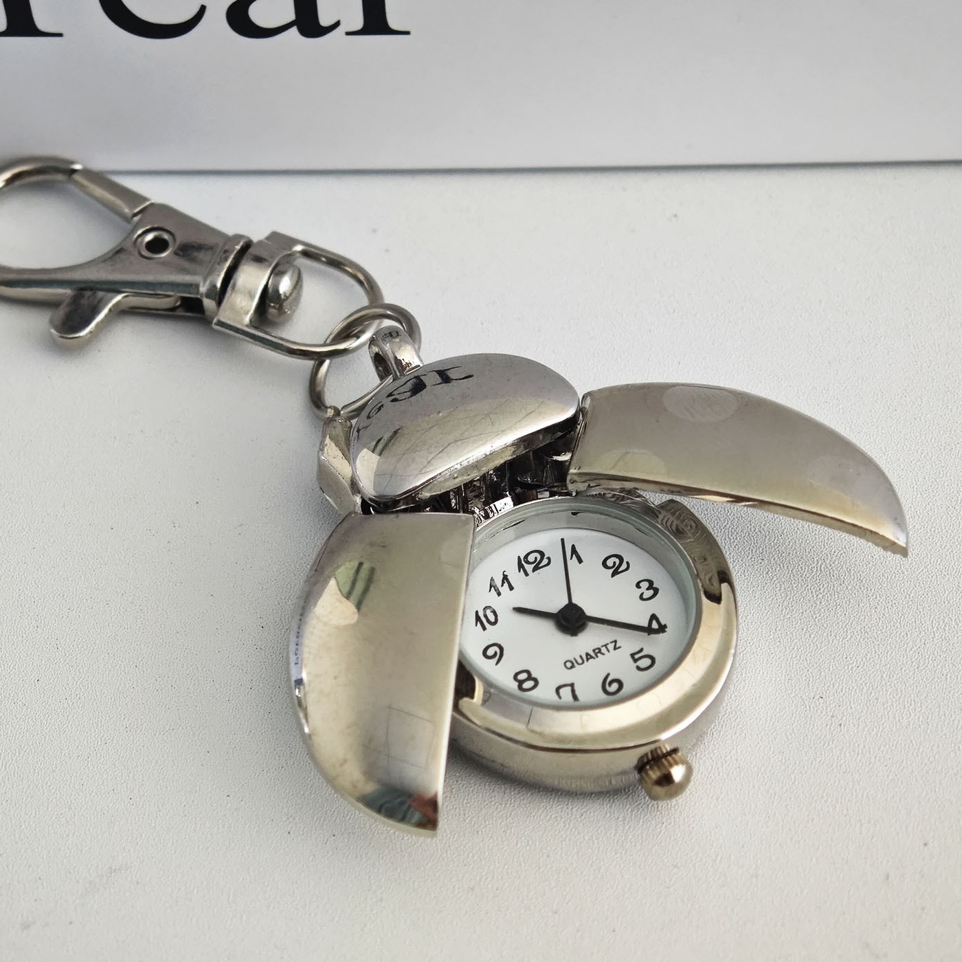 Wholesale Beetle Personality Retro Small Pocket Watch Creative Male and Female Student Quartz Women's Watch Cute Hanging Watch Korean Version