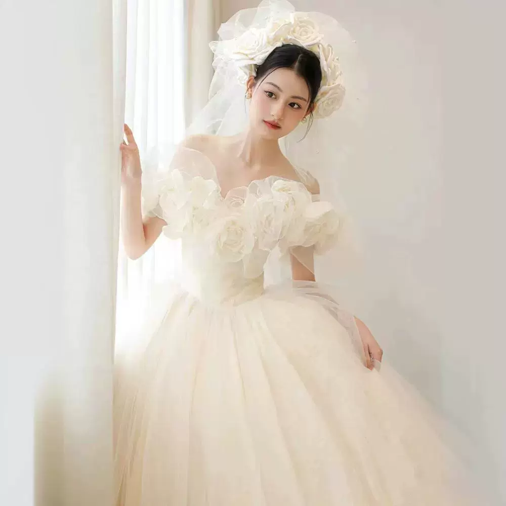 一字肩森系法式轻婚纱主纱高级质感新娘2025新款礼服小个子出门纱