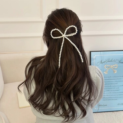 Korean-style pearl butterfly bow forehead hair clip for women, minimalist elegant high-end design edge clip, elegant versatile hair accessory trend
