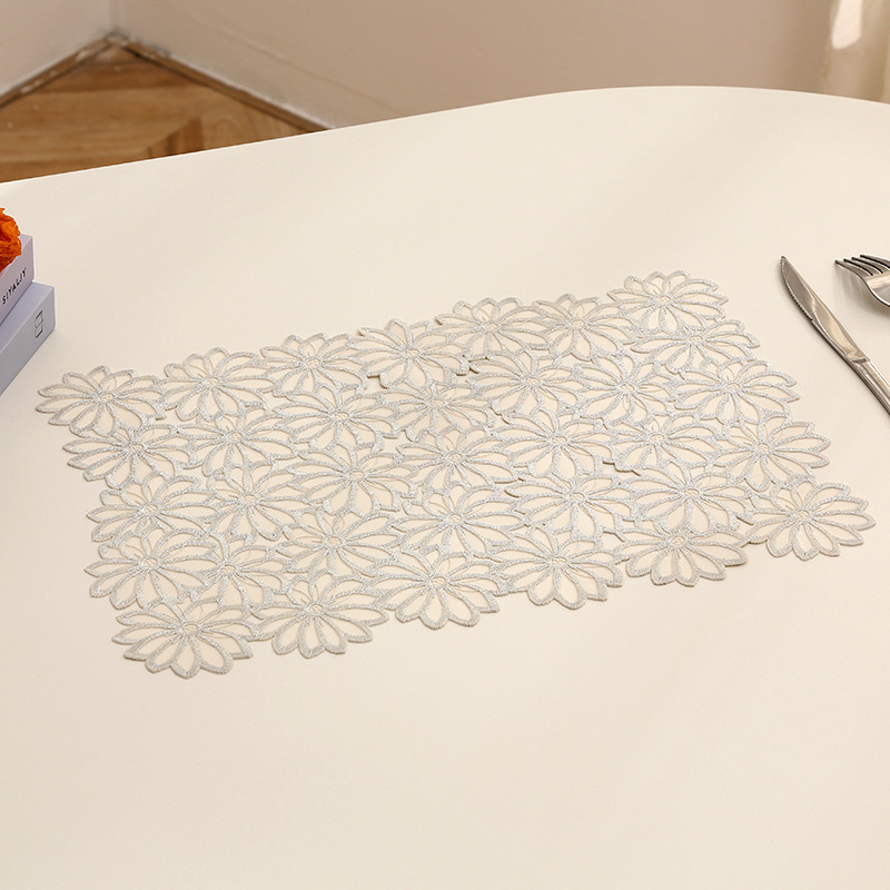 Creativo tapete de PVC de flores huecas transfronterizo nuevo estilo combinación de flores tapete de mesa de aislamiento térmico decoración de alta gama del hotel
