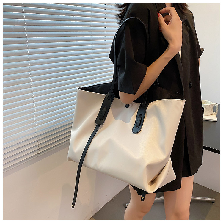 Women's Large Capacity Bag Women's New Fashion All-match Shoulder Tote Bag Casual Simple Oxford Cloth Handbag display picture 55