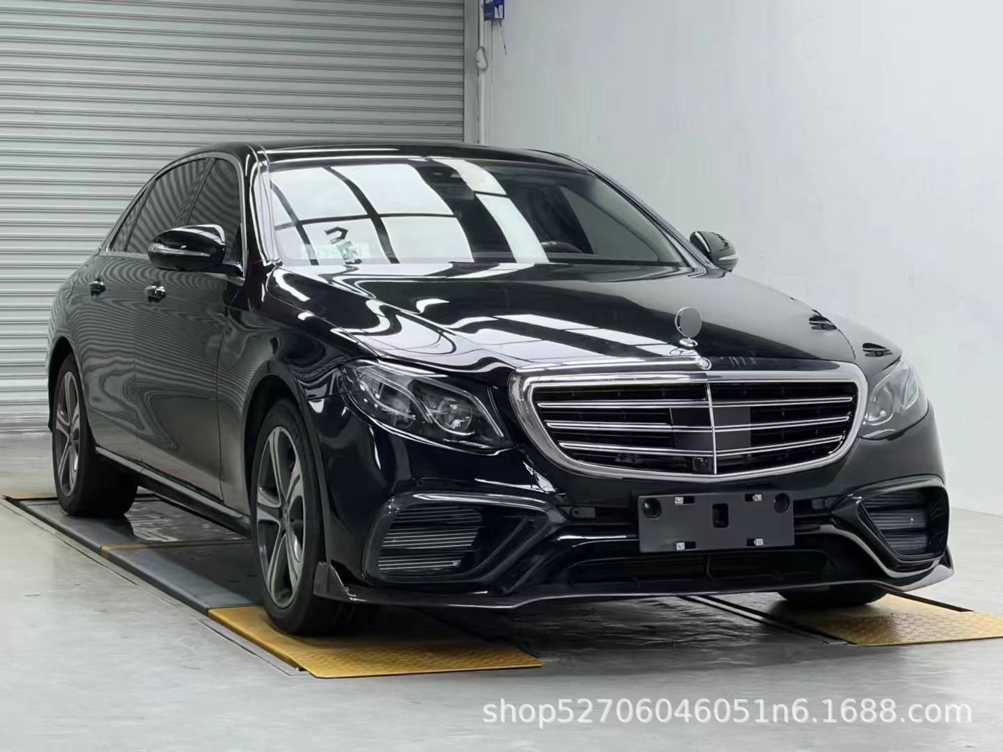Suitable for 16-20 Mercedes-Benz E-Class W213 Early Model Standard Modification Standard E63Amg Front Bumper Grille Surround