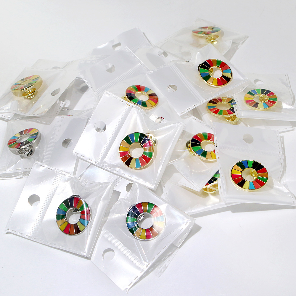 国連持続可能な開発勲章ブローチメタルピンカラフルなオイルドロップエナメルバッジ記念バッジ在庫あり