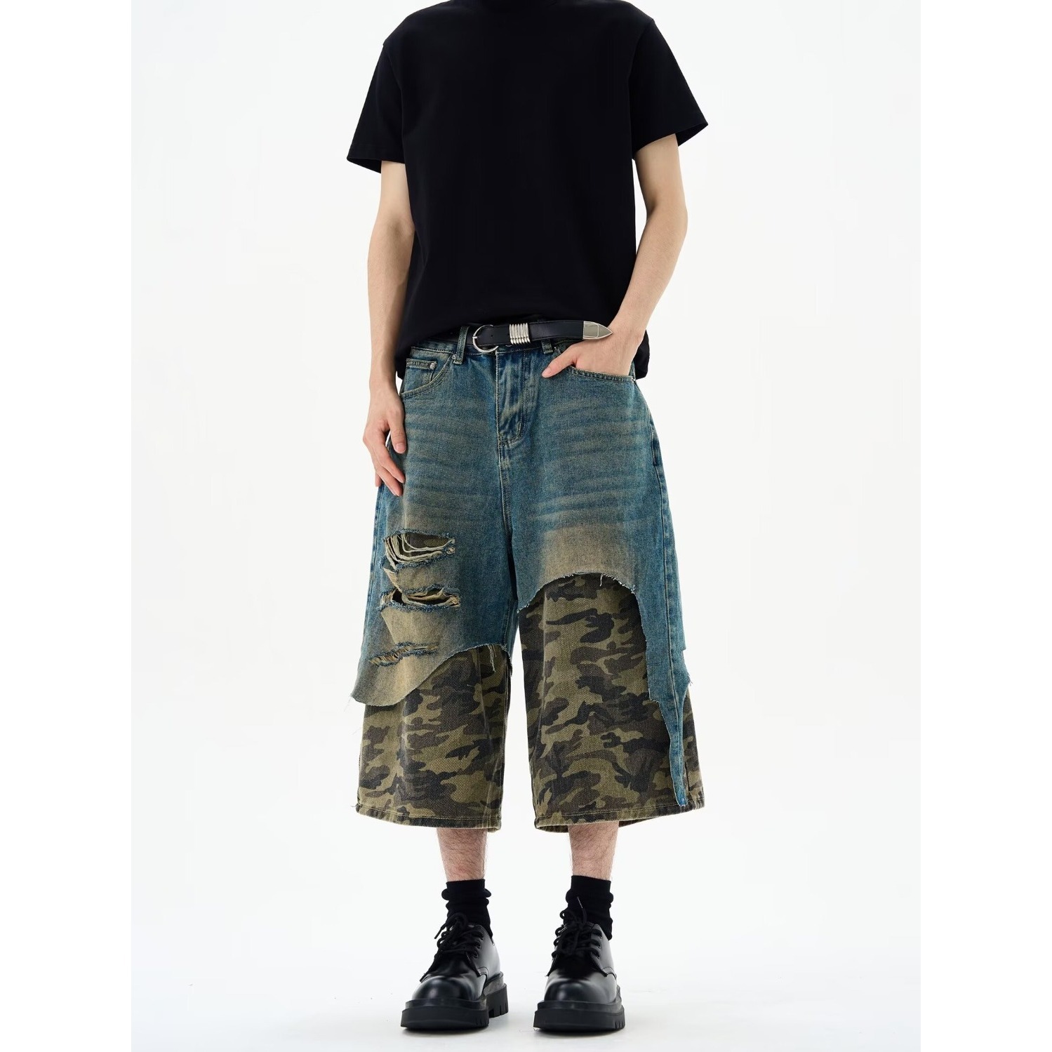 American Retro Camouflage Patchwork Ripped Denim Shorts for Men, Summer Trendy Brand, Stylish Loose Casual Wide-Leg Cropped Pants