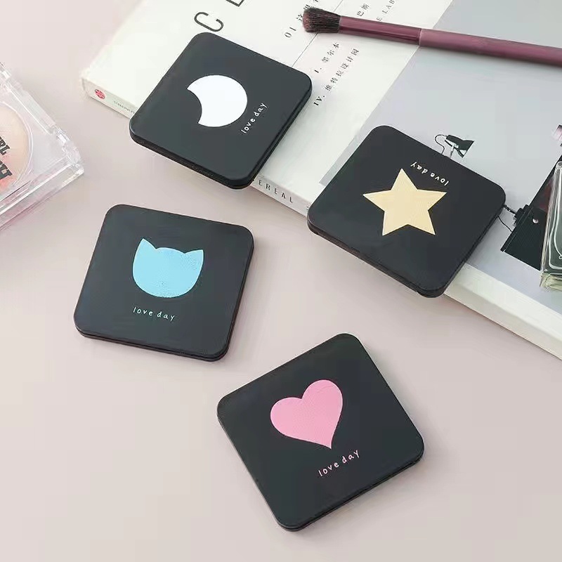 Portable small double-sided handheld folding mirror for students