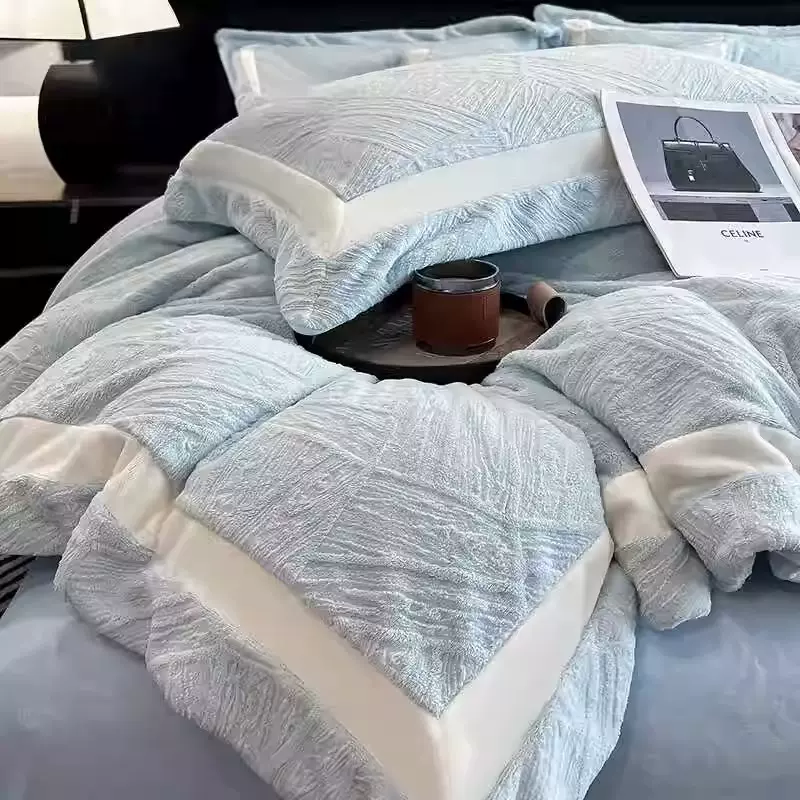 高端加厚牛奶绒雕花绒四件套冬季保暖双面珊瑚绒床单被套床上用品