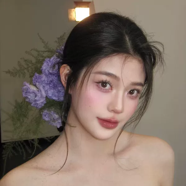 Seaside Resort Style Purple Flower Hairpin for Women, New Chinese Style Hair Flower with a High-End Feel, Side Clip Bridal Hair Accessory