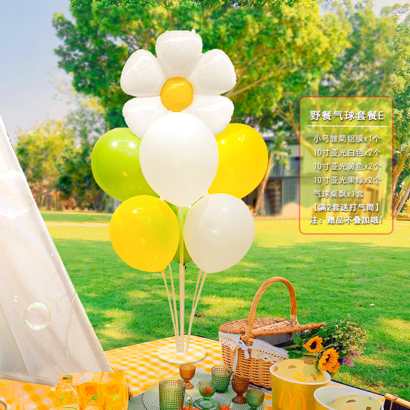 INS Pequeño Libro Rojo mismo picnic accesorios de fotografía al aire libre cumpleaños de los niños Salida de primavera cara sonriente traje de globo Margarita