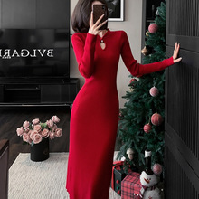 2025秋冬季新中式改良旗袍针织连衣裙修身红色新年过膝长裙子