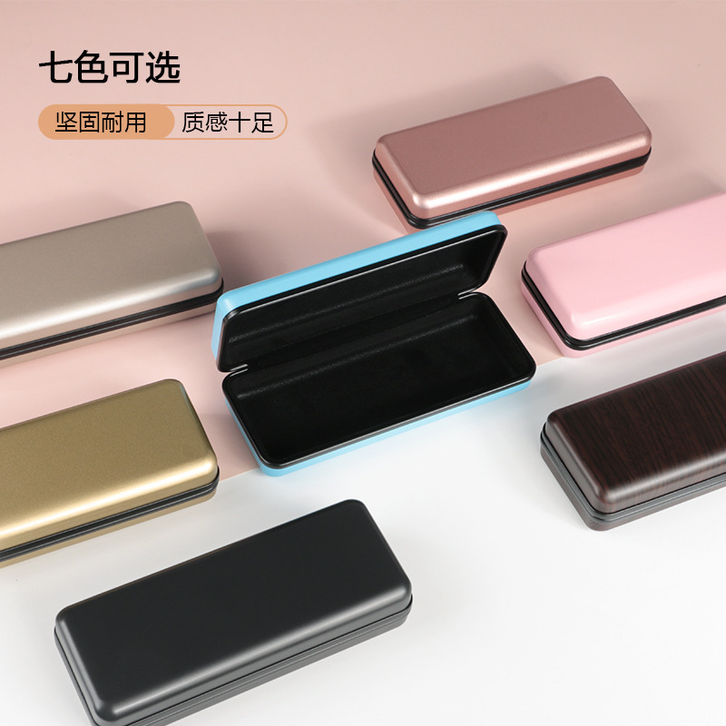 金属の漆のメガネの箱の純色のファッションはlogoを決めて圧力の近視のメガネのサングラスのサングラスの収納箱を持ちます。|undefined