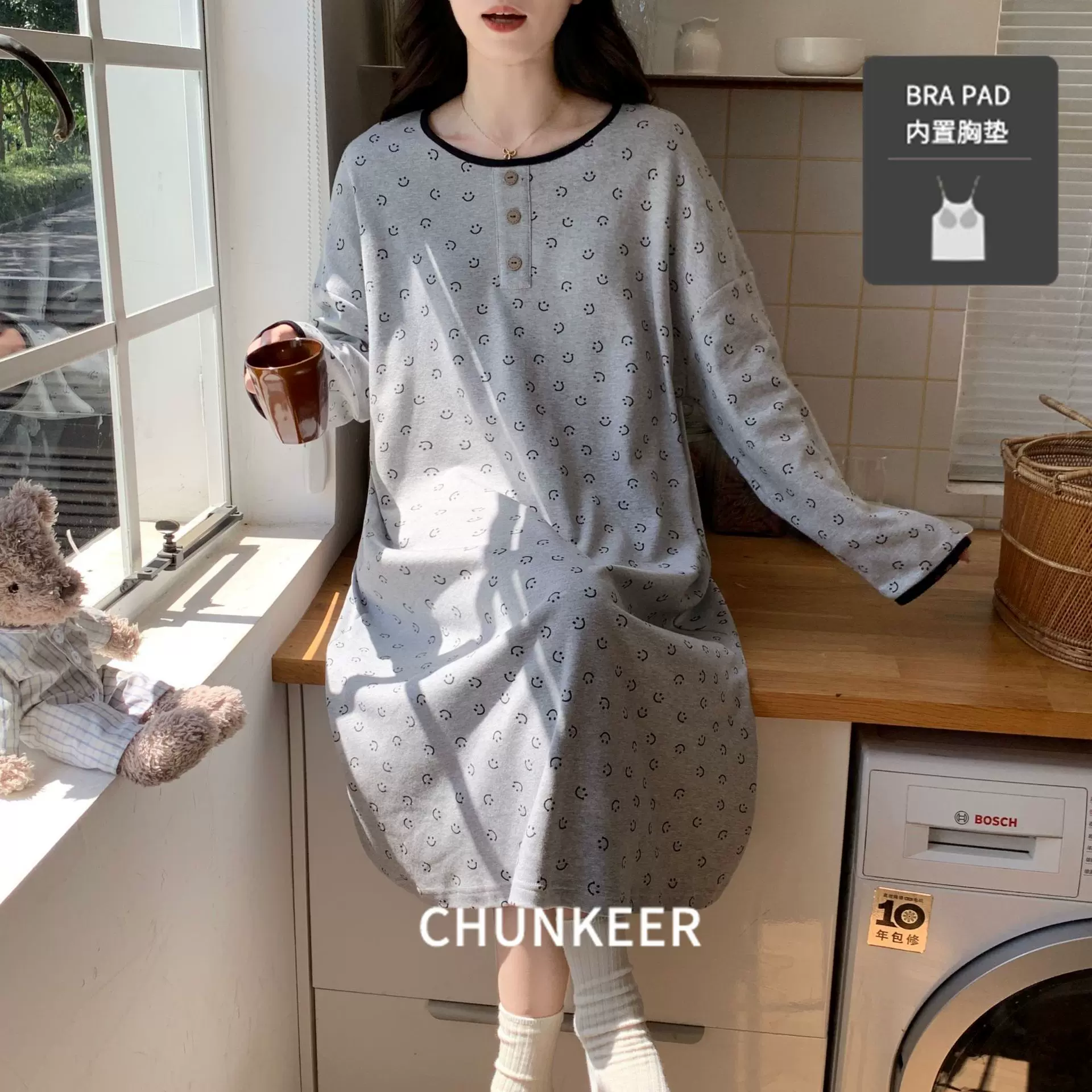 睡裙女春秋款带胸垫长袖卡通中长款网红爆款可外穿加大码睡衣裙子