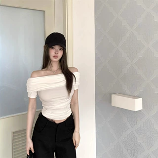 纯欲辣妹黑色一字肩短袖T恤女夏季2026新款性感修身显瘦露肩上衣
