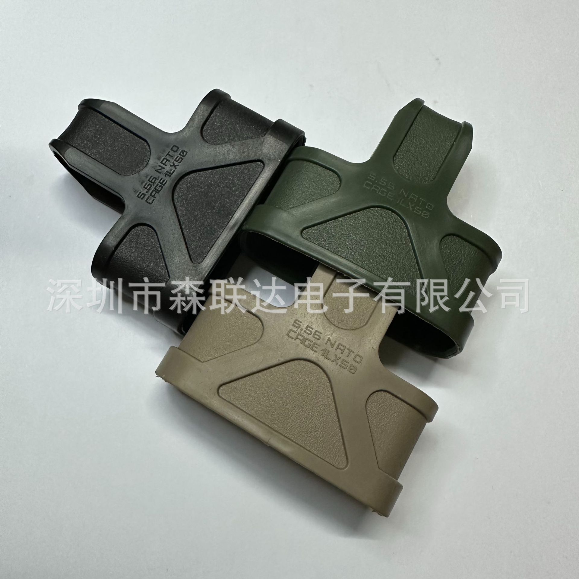 M4 klip pegas lengan karet tarik cepat, aksesori modifikasi lengan tarik cepat segitiga lengan karet 5.56mm luar ruangan