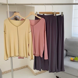 女式T恤;女士家居服;休闲裤