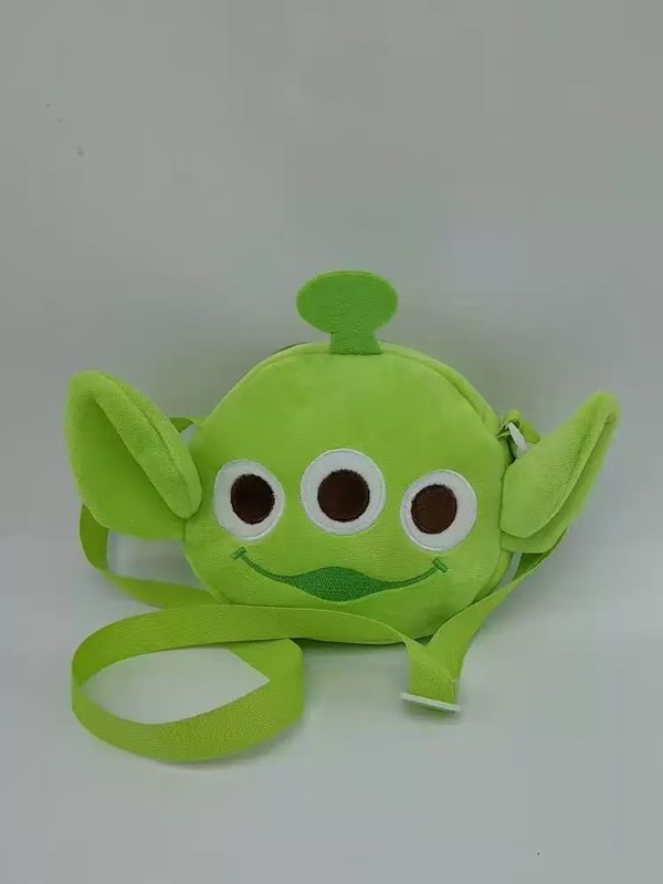 メーカー卸売ベルベットバッグ玩具クロミ斜めショルダーバッグいちご熊ぬいぐるみ日系ハンドバッグサンリオ|undefined