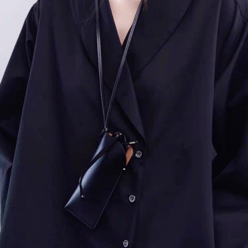 PU leather concave shape pendant glasses case, fashionable Insta minimalist glasses storage bag with cord, wholesale