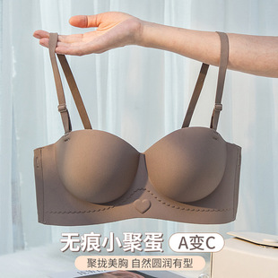 �tɫĨ�؃���ŮС�ؾ۔n�@����U�����뱭�o�����������b������