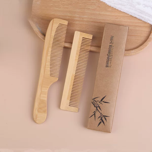 Foreign trade non-paint hotel environmental protection material kraft cardboard box packaging bamboo comb wooden comb natural thickening