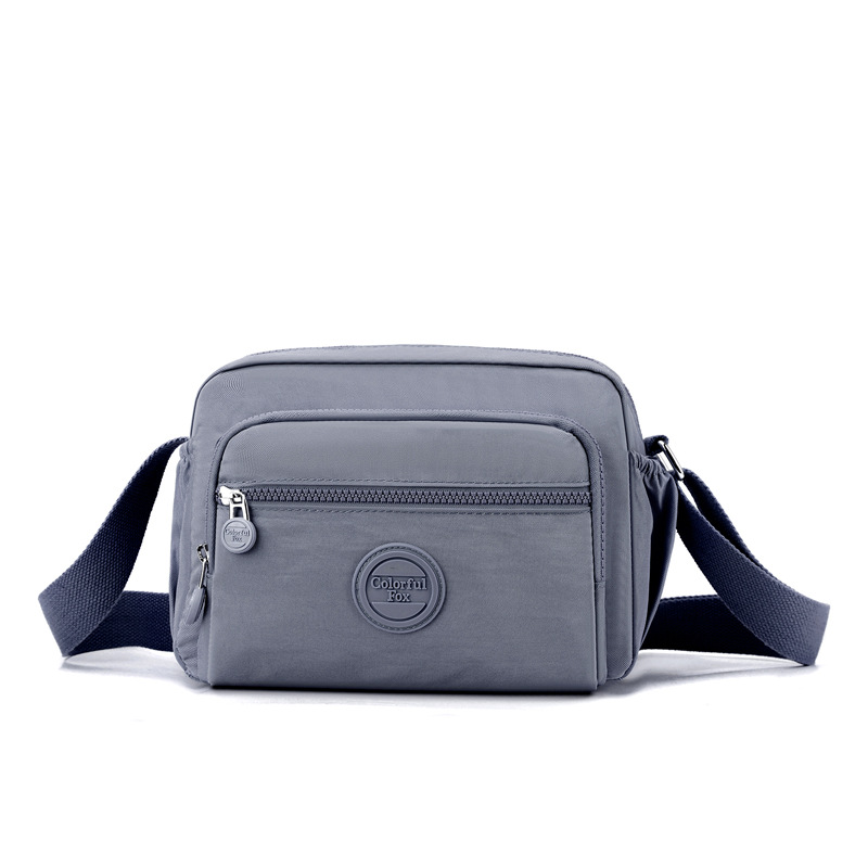 2025 nuevas tendencias de moda de las mujeres bolsos de hombro, bolsos de ocio al aire libre, bolsos simples de varios pisos