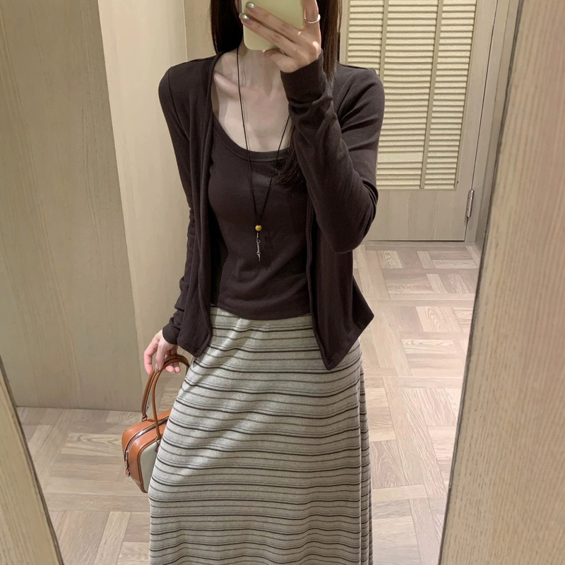 Shisanxing 6011 high-quality de-branded fashion T-shirt, new Korean style Lenzing Tencel wool premium top for women