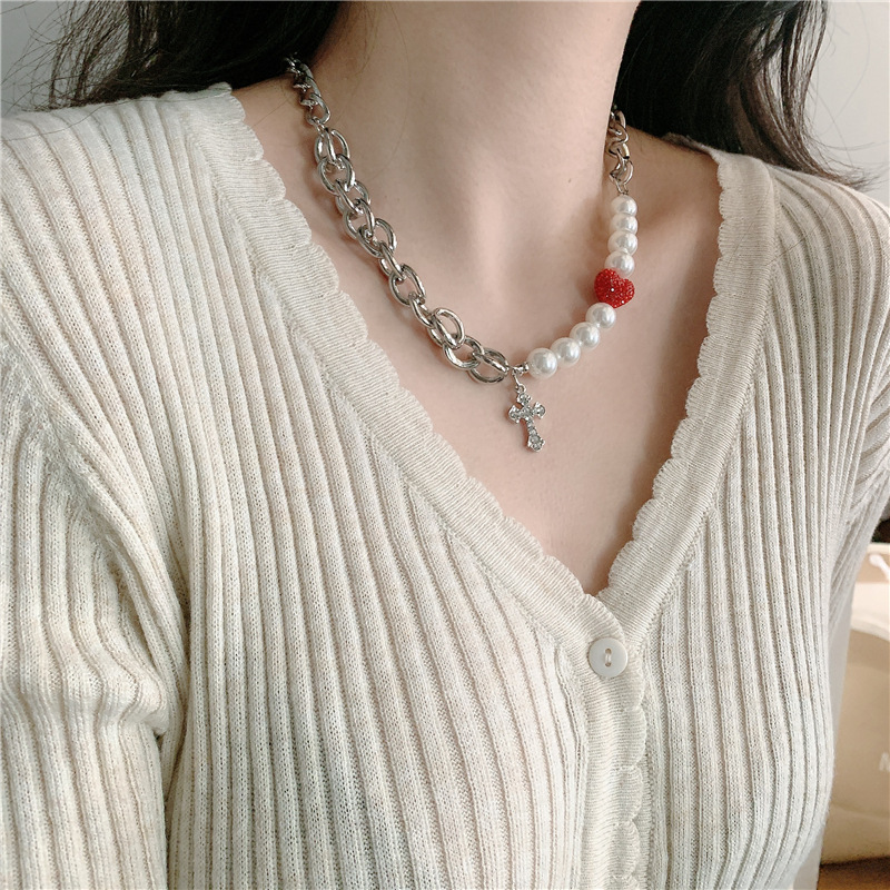 Fashion New Style Simple Cross Red Love Pearl Necklace display picture 6