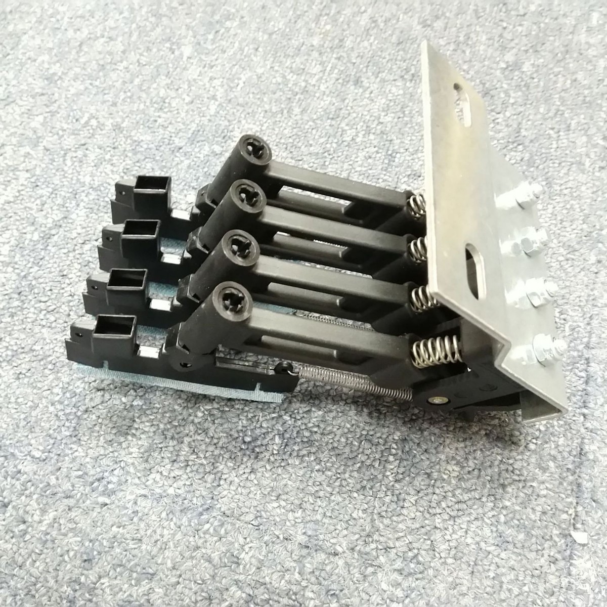 德国原装进口Vahle法勒 碳刷 滑触线 LEICHTMETALLSCHLEIFLEITUNG