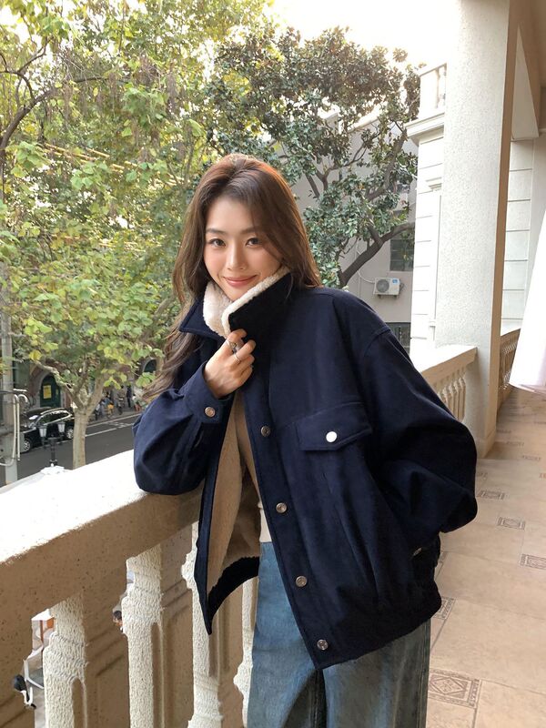 American Retro Corduroy Jacket for Women 2025 Winter New Style Rabbit Fur Lapel Cotton Workwear Jacket Trendy Top