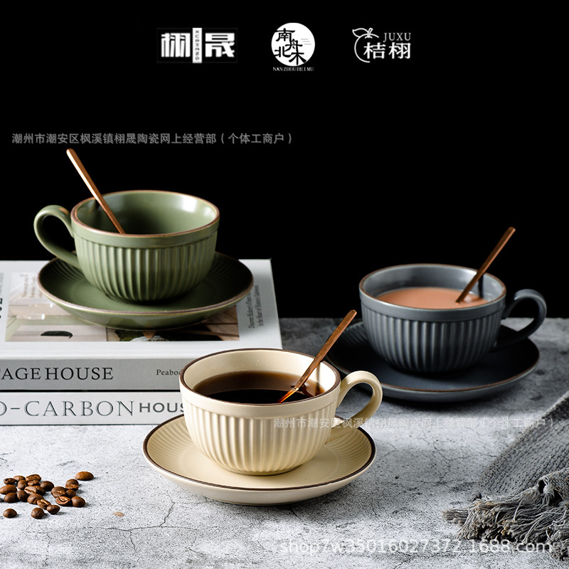 Juego de tazas de café de cerámica retro, orejas colgantes, tazas de café con flores, tazas de cafetería, platos, tazas de café en casa de familia, tazas de té