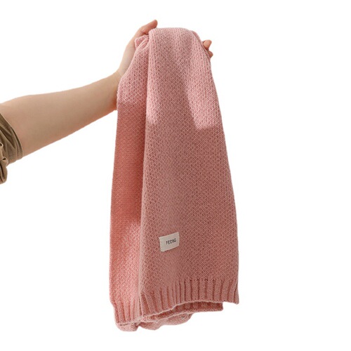 Soft and cute girly knitted scarf for women in autumn and winter Korean style versatile student woolen warm scarf for couples
