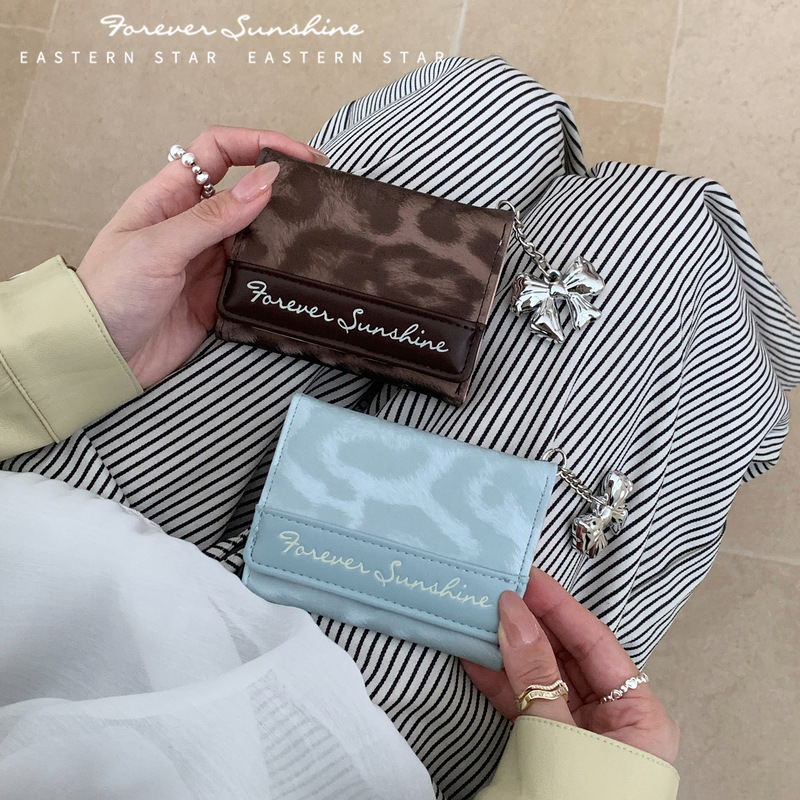 Leopard print silver bow~Y2K new model 70% off wallet ins card holder cross-border women's wallet large capacity coin purse Leopard print silver bow~Y2K new model 70% off wallet ins card holder cross-border women's wallet large capacity coin purse