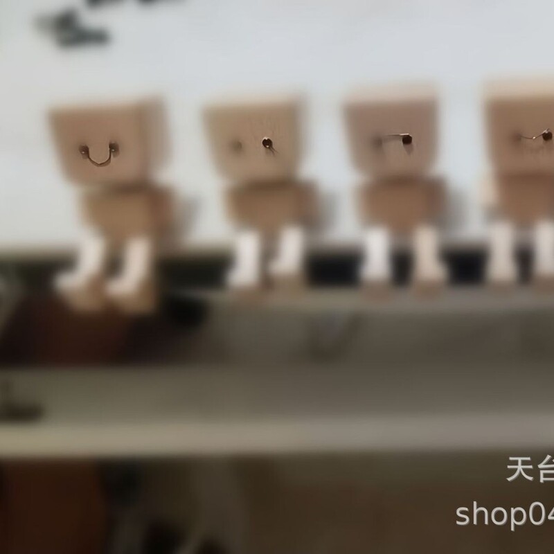 新品 汽车摇晃木偶Shaking Wooden Man Figurine创意汽车装饰木偶|undefined