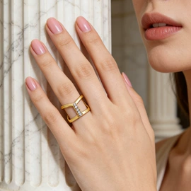 耳钉;耳环;戒指