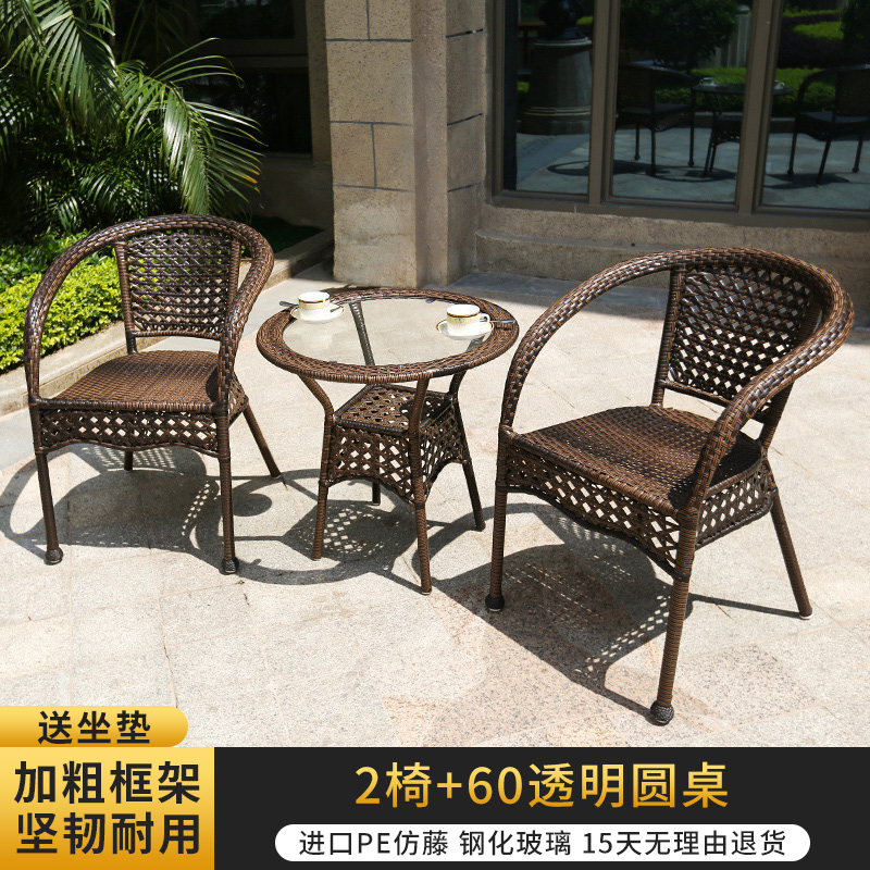 의자 2개 [쿠션 포함] + 투명 원형 테이블 60개