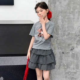 女童夏季套装2026新款韩版洋气中大童儿童卡通短袖格子蛋糕裙套裙