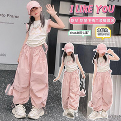 女の子の夏服の新型飛袖チョッキのハーレムのズボンの2つのセットの2024の中で大きい子供の甘い女の子のカジュアルなスーツ