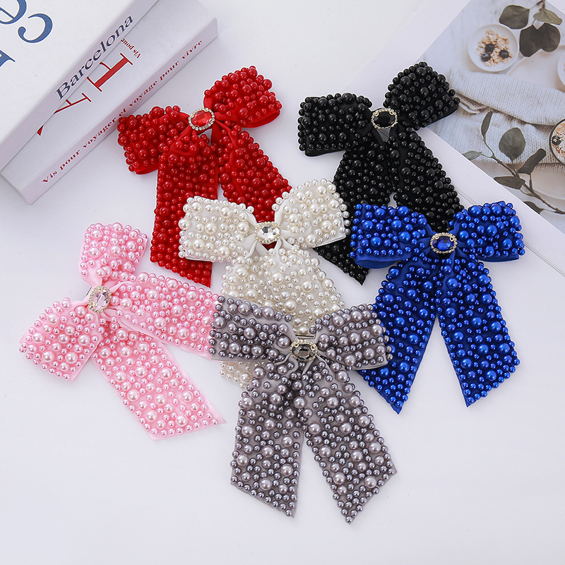 Fashionable hairgrip for bride pearl with bow