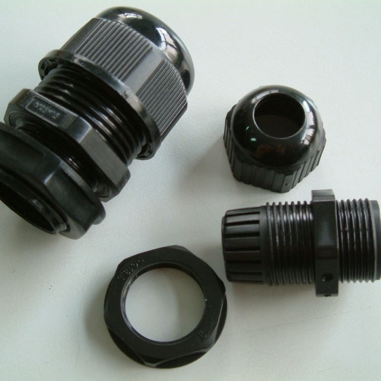 F0601 外迫式电缆固定头（M牙制）