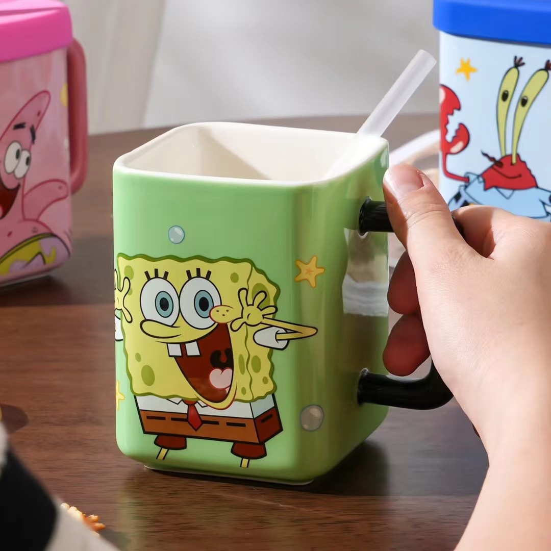 Creativo y auténtico autorizado SpongeBob pie estrella taza de agua de paja taza cuadrada de cerámica de alto valor de regalo de taza de agua