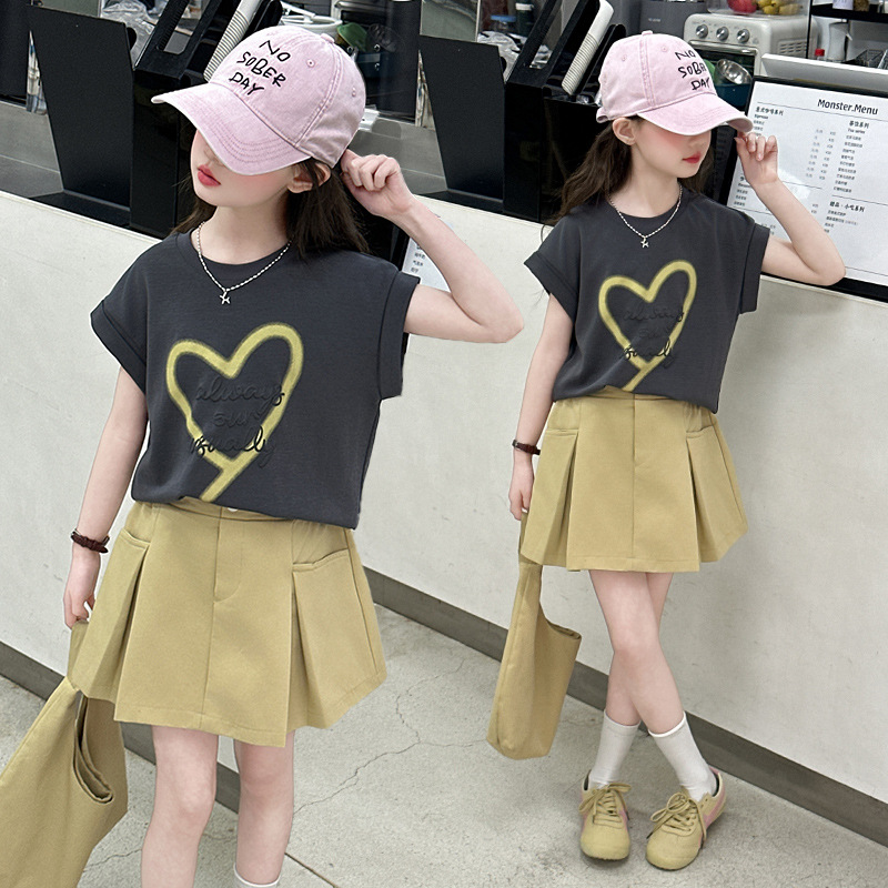 Girl's Stylish suit Summer 2025 New Arrival Fashionable Children's Summer Skirt Big Kids Girl's College Style Skirt