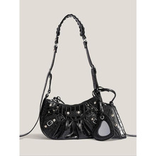 Z 72575 Rivet Fringe Leather Shoulder Bag í�����ջ���Ҹ�°�