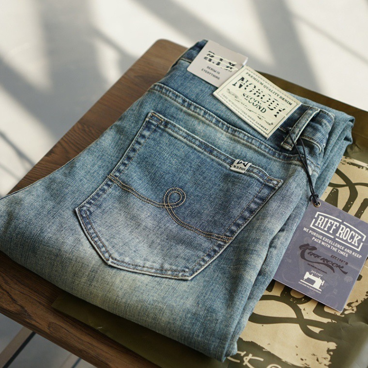 Vintage jeans nostálgicos japoneses sin bala ocio lavado con agua, tubo recto azul americano pantalones de hombre