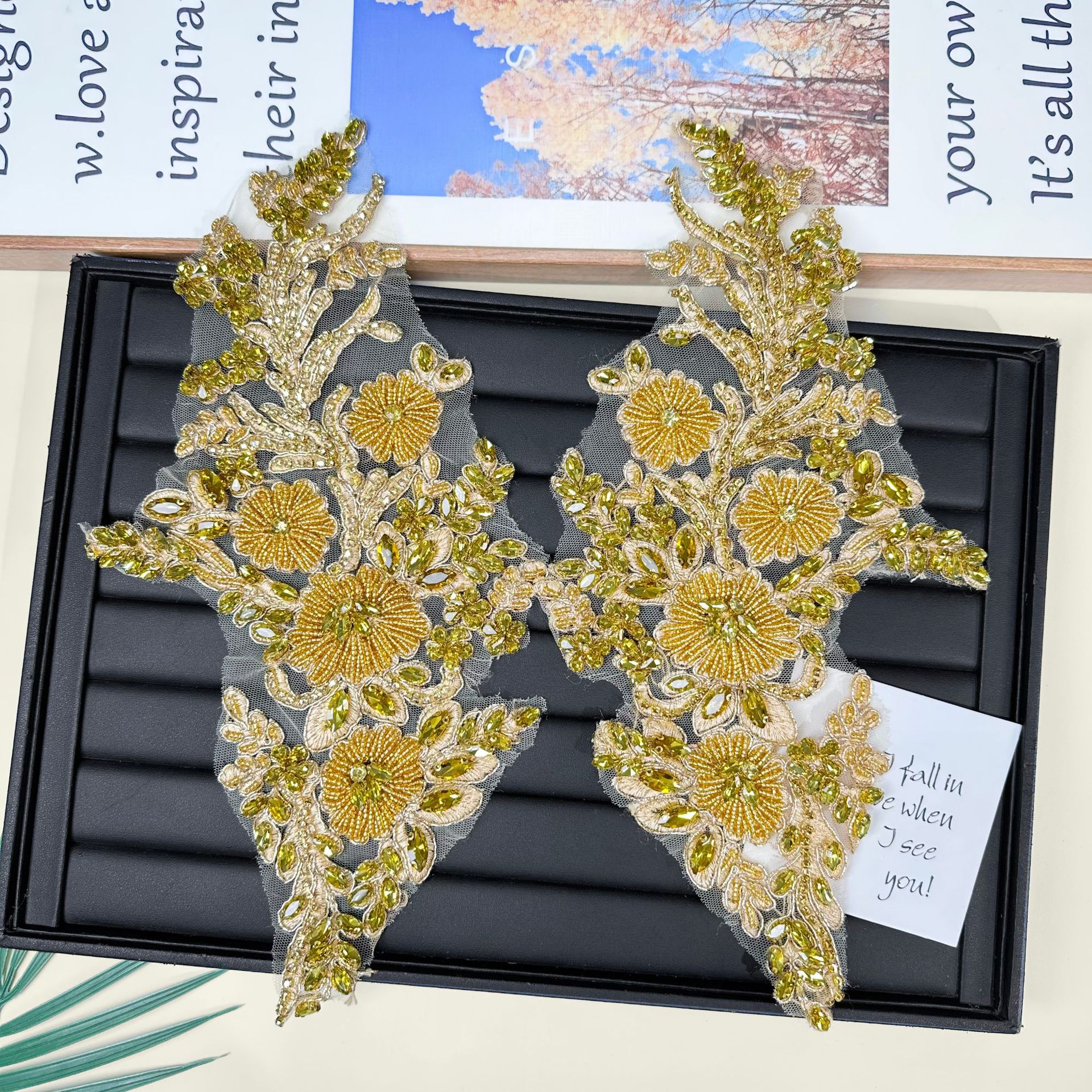 Placa multicolor de clavos pesados de diamante contra flores bordadas a mano cristal encaje pegado vestido de boda accesorios DIY image 4